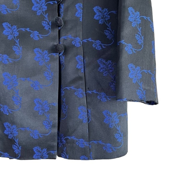 Vintage 80s Floral Jacquard Jacket‎ by Rickie Freeman in Black and Blue, Size 8 - Picture 5 of 11